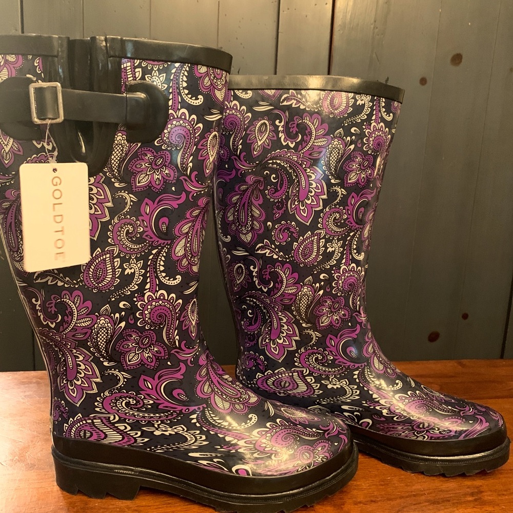Rain boots